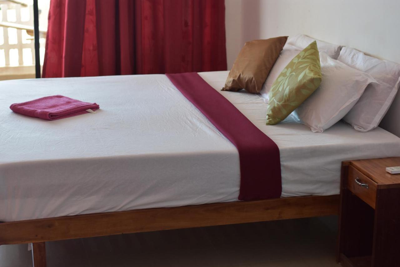 Packbag Beach Hotel Kovalam Exterior foto