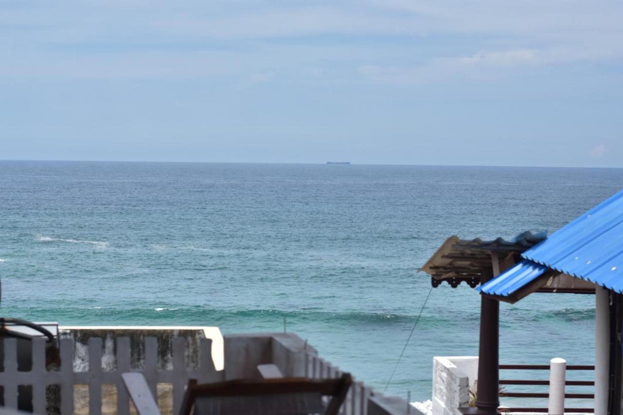 Packbag Beach Hotel Kovalam Exterior foto