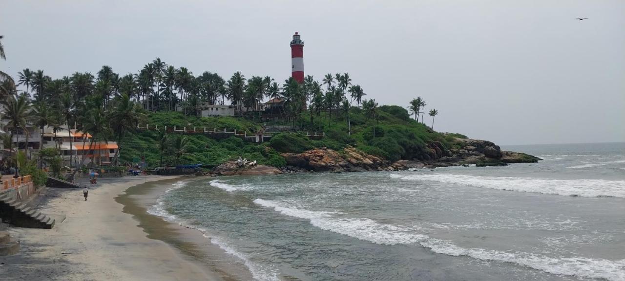 Packbag Beach Hotel Kovalam Exterior foto